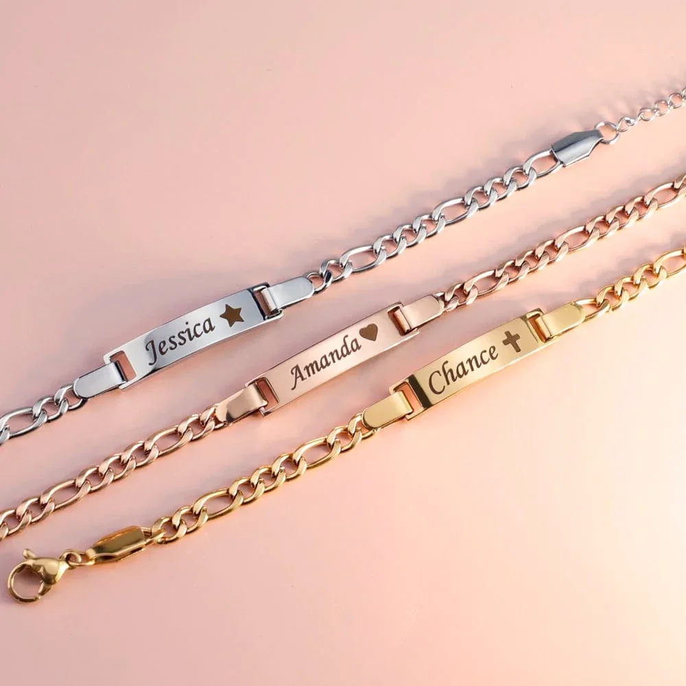 **Bracelet Bébé Personnalisé avec Pierre de Naissance – Gravure Prénom &amp; Date | Chaîne Figaro Ajustable – Cadeau Naissance ou Baptême par LDXdesign07*